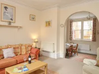 Badbury Lodge