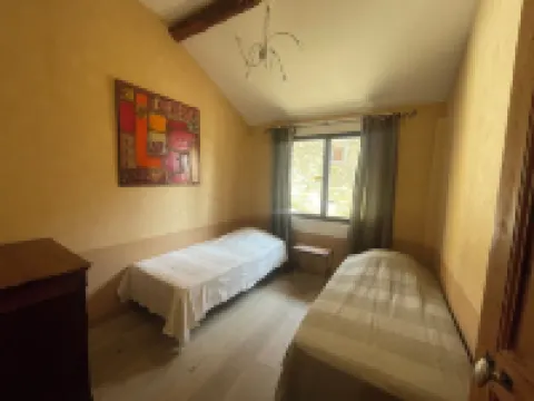 In the middle of the vineyard in the castel 聖吉爾酒店