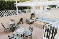 The Capri Inn