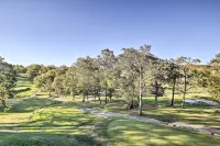 7 Mi to Branson StripThe Ridge' w/ Game Room - Wifi