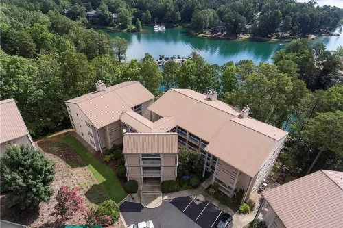 Views, Pools & Marina: Lake Keowee Condo! - Træningscentre