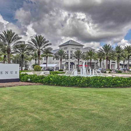 Pinnacle Port Getaway w/ Ocean View + Pool Access!