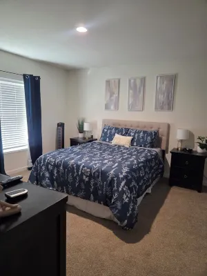 Coastal Retreat with dune access!