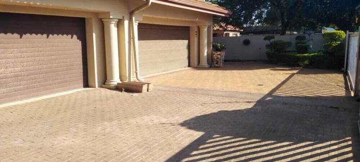Hush Guest House Hotels in Thabazimbi