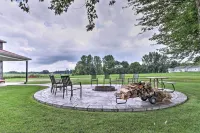 Cozy Haven of Rest Home w/ Amish Country Views! - Alojamientos