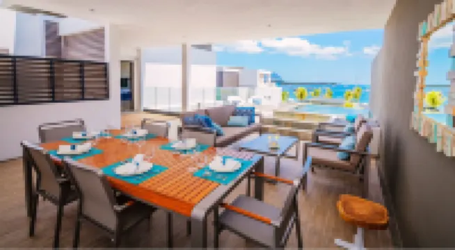 Latitude by Horizon Holidays