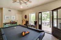 Waterfront Grand Lake Family House w/ Game Room! - Homestays