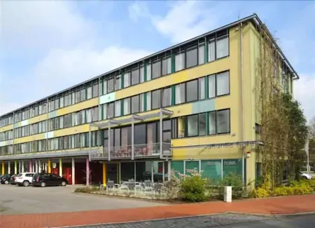 Atlantic Hotel am Floetenkiel Отели в г. Замтгемайнде Ланд Вурстен