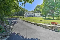 Modern NY Home w/ Views by Hudson Valley Hiking! - WiFi