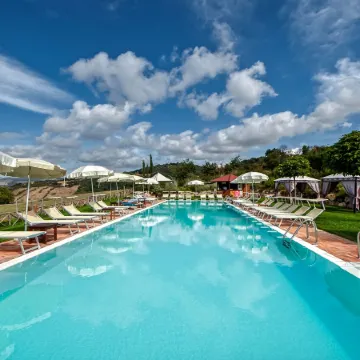 Saturnia Tuscany Hotel