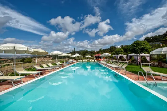 Saturnia Tuscany Hotel