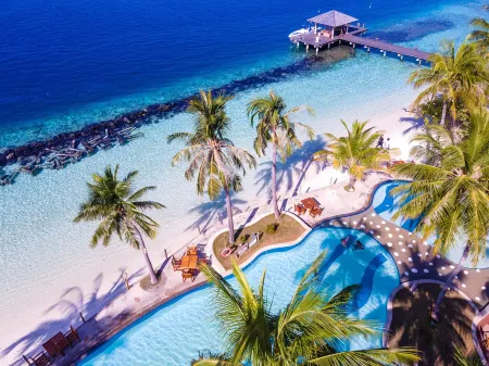 Royal Island Resort Отели в г. Kunfunadhoo