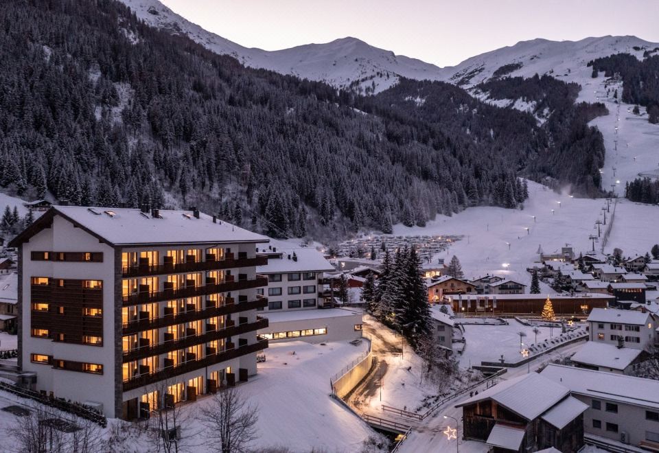 hotel overview picture