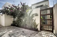 Casa Esmeralda w/ Pool Access & Furnished Patio! - Villas