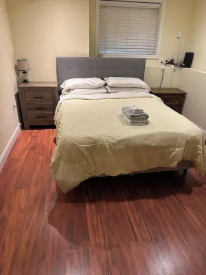 Roomy Downtown TH Apt near tourist sites Hotels in Mt. Vernon Square / Convention Center