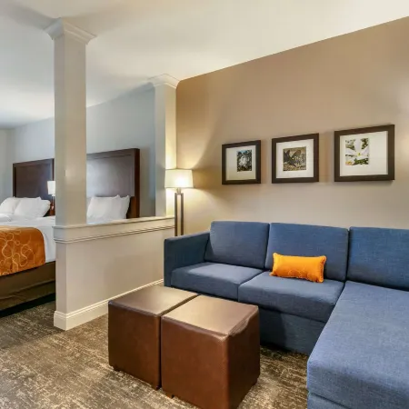 Comfort Suites North Tupelo
