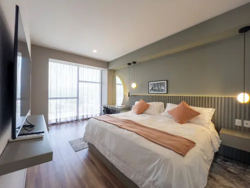 Luxury Condo Scenic Views of Festival del Globo