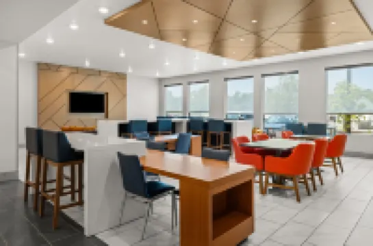 Holiday Inn Express ASHEVILLE - WOODFIN by IHG Hotels in Buncombe County