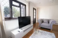 Everglades Hideaway in Gillingham Отели в г. Хемпстед