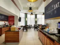 Hampton Inn & Suites Greenville-Downtown-RiverPlace Hotels near Heritage Green