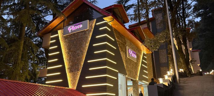 Regenta Place Dalhousie Just 500 Meters Walkable from Mall Road Hotels in Chamba