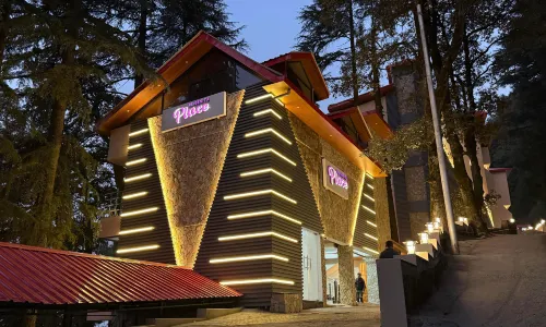 Regenta Place Dalhousie Just 500 Meters Walkable from Mall Road