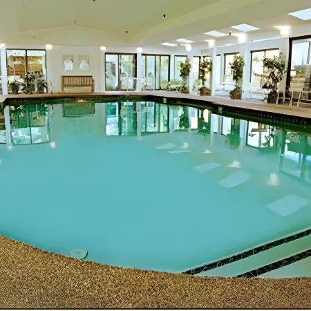 Meadowmere Resort