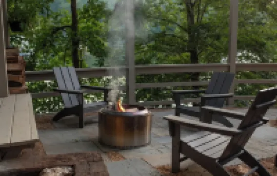 Water's Edge, Gated Community, Private Dock with Toys, Community Pool, Hot Tub