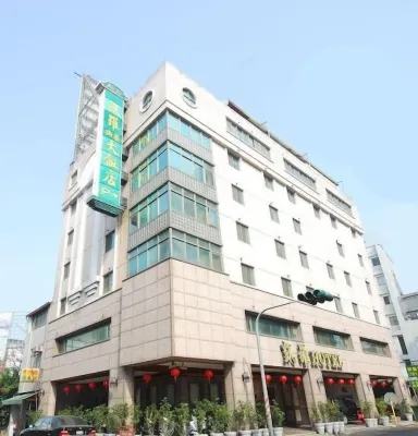 Karo Hotel Hotel in zona Bao An Temple