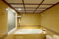 CHYUAN DU SPRING RESORT - con terme
