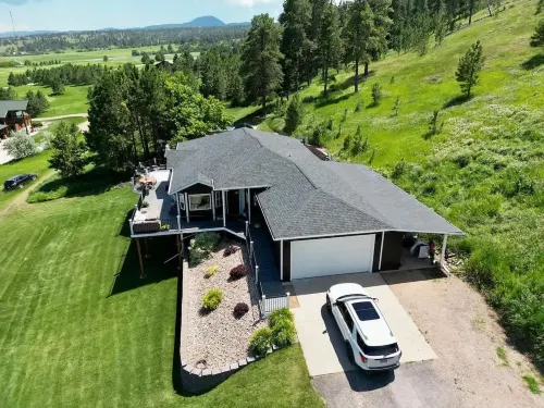 Black Hills Getaway with Hot Tub & Game Room for 18