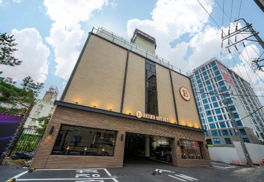 브라운도트 구미인동점