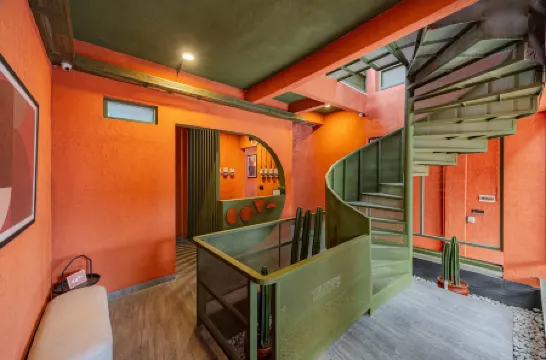 Cove The Cave Отели рядом с достопримечательностью «Mahendradatta University Bali»