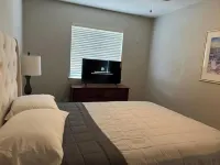 Beautiful 3 Bedroom Home Hotel dekat STREAM
