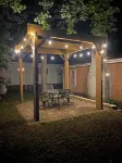 Peaceful Wooded Retreat on Lake Ann