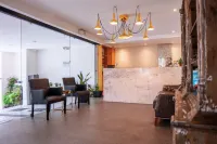 Kaleo Hotel Boutique - parking
