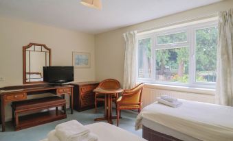 The Orchard Country House