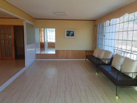 아리아펜션 외부