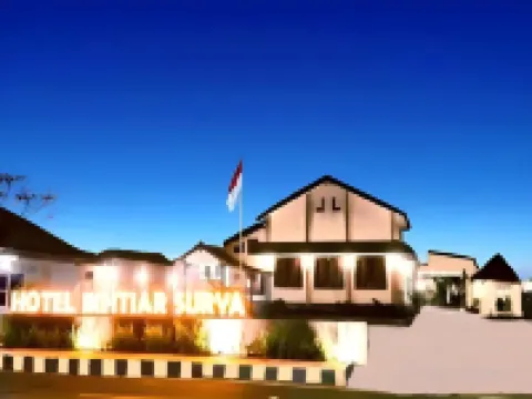 Ikhtiar Surya Hotel Hotels in Giri