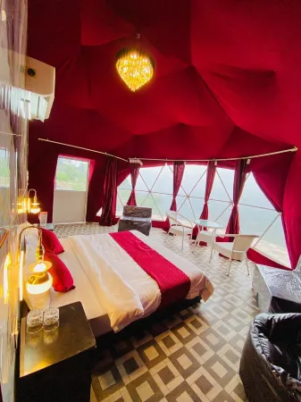 HR 26 Hotels & Resorts Отели рядом с достопримечательностью «Glamping Dome By Navira home's»