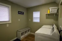 Short walk to river or downtown Kent.