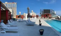 Caesars Atlantic City- A Caesars Rewards Destination - Beach