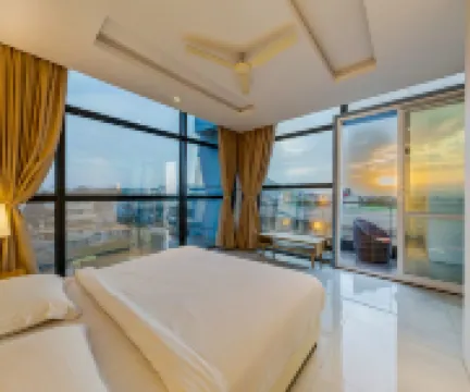 Sapphire Premium Hotel & Suite