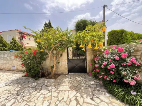 Villa LEMON TREE- Private Pool- Car not necessary