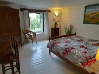 Beautiful and Authentic Cottage - Pet friendly