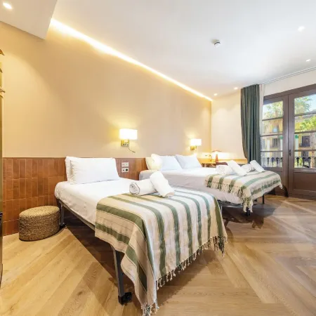 Hostal Ambos Mundos Отели рядом с достопримечательностью «Старый город»