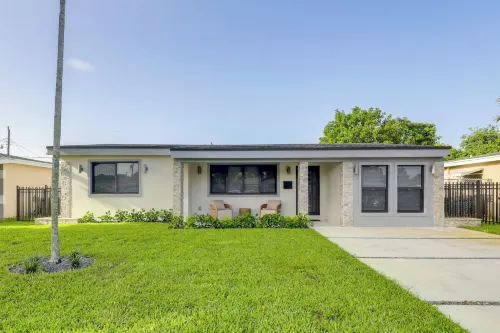 Private Yard! Getaway 3 Mi to World Cup Matches