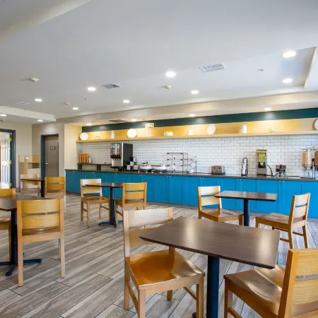 Country Inn & Suites by Radisson, Tucson City Center AZ