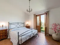 Leccio Hotels in Scansano