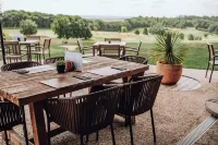 Hôtel & Restaurant Five Nations Hotels in Hamois